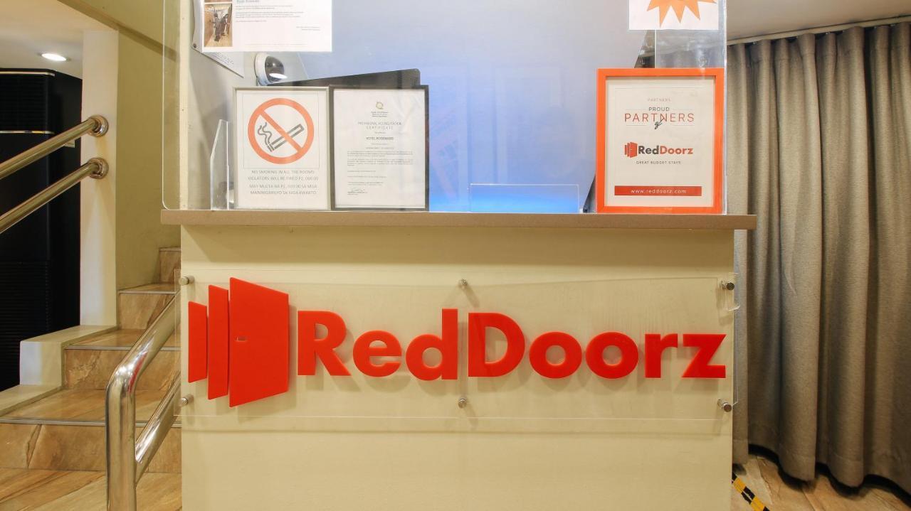 Reddoorz At Hotel Rosemarie Pasay Kültér fotó