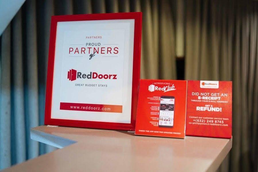 Reddoorz At Hotel Rosemarie Pasay Kültér fotó