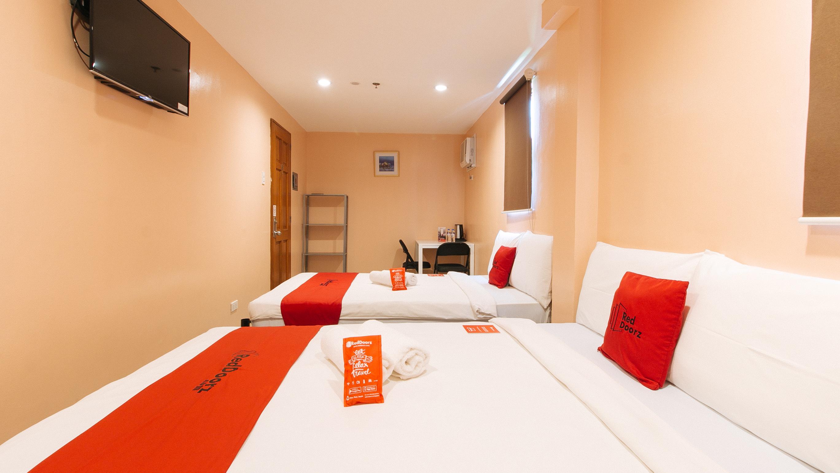 Reddoorz At Hotel Rosemarie Pasay Kültér fotó