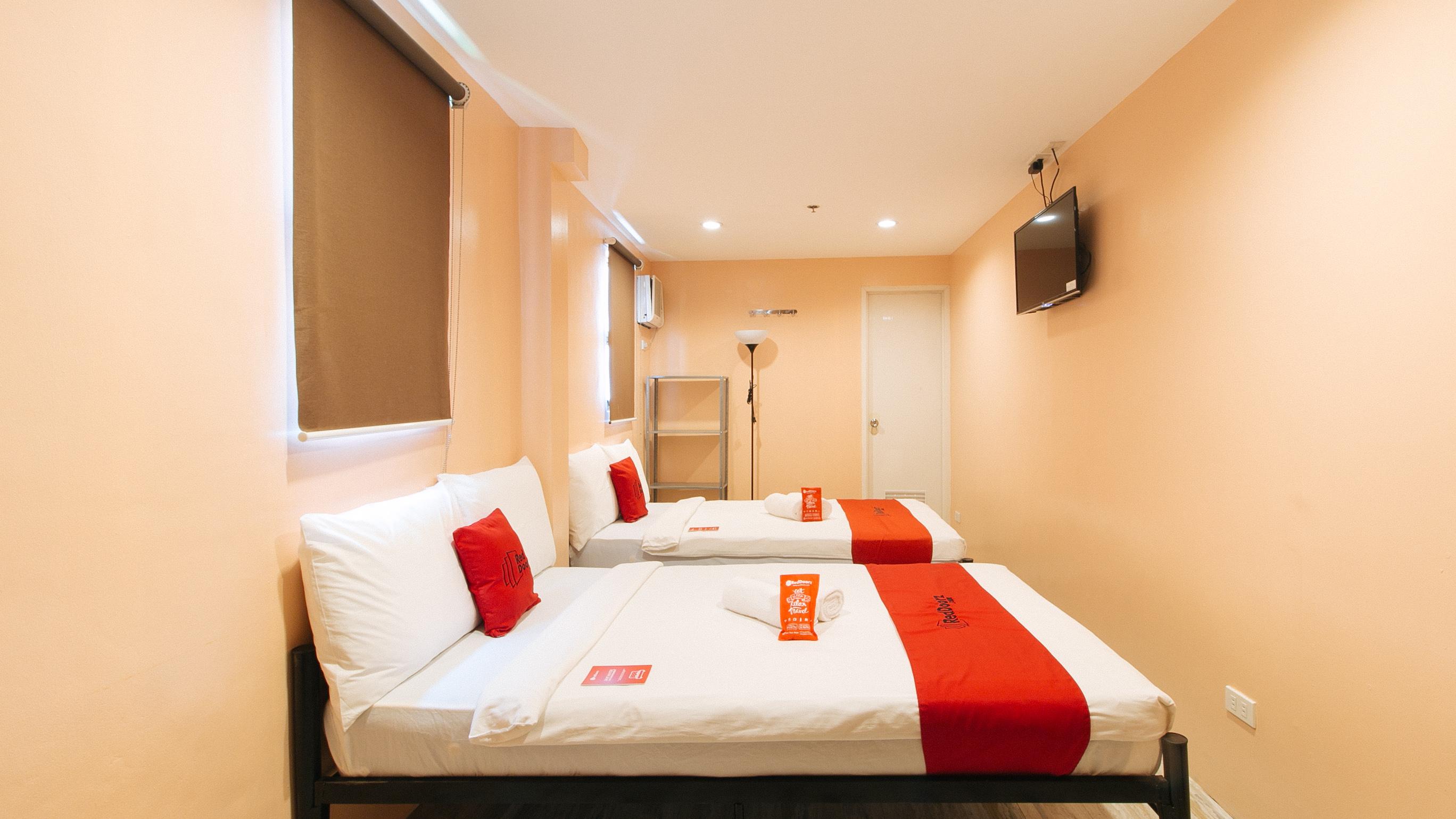 Reddoorz At Hotel Rosemarie Pasay Kültér fotó