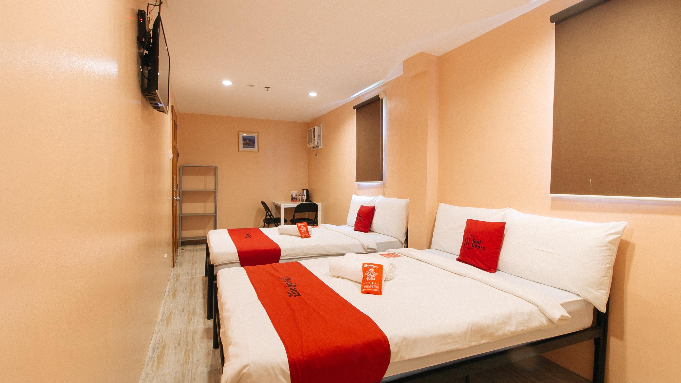 Reddoorz At Hotel Rosemarie Pasay Kültér fotó