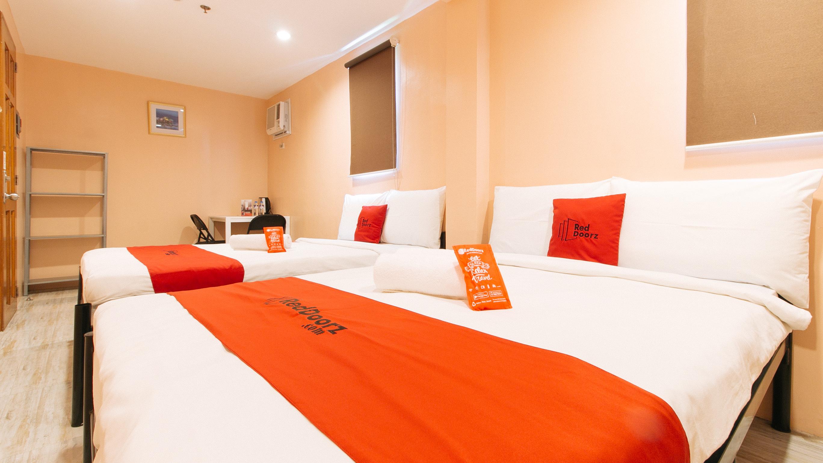Reddoorz At Hotel Rosemarie Pasay Kültér fotó