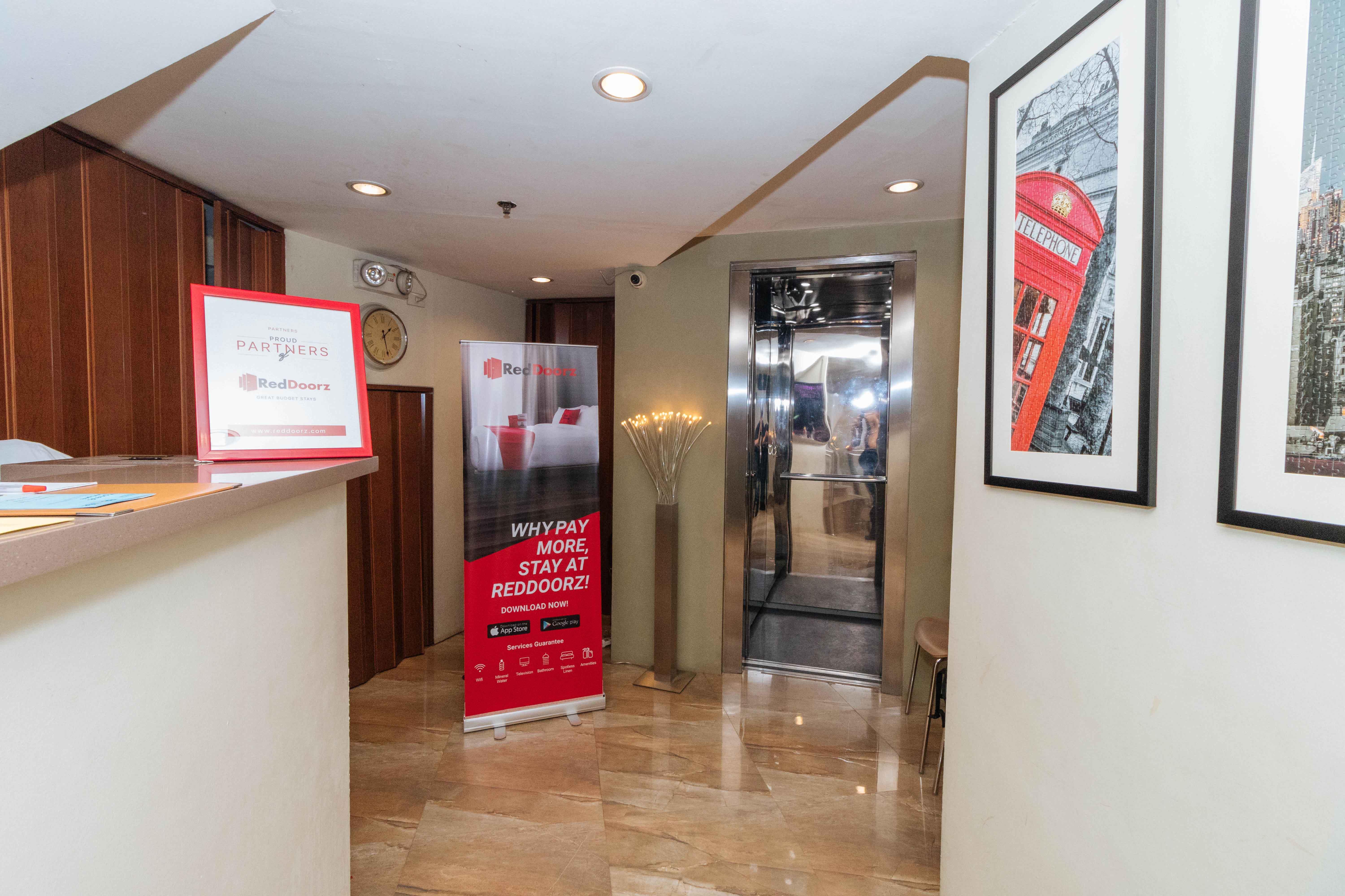 Reddoorz At Hotel Rosemarie Pasay Kültér fotó