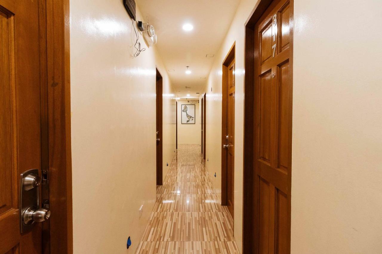 Reddoorz At Hotel Rosemarie Pasay Kültér fotó