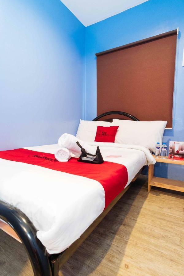 Reddoorz At Hotel Rosemarie Pasay Kültér fotó
